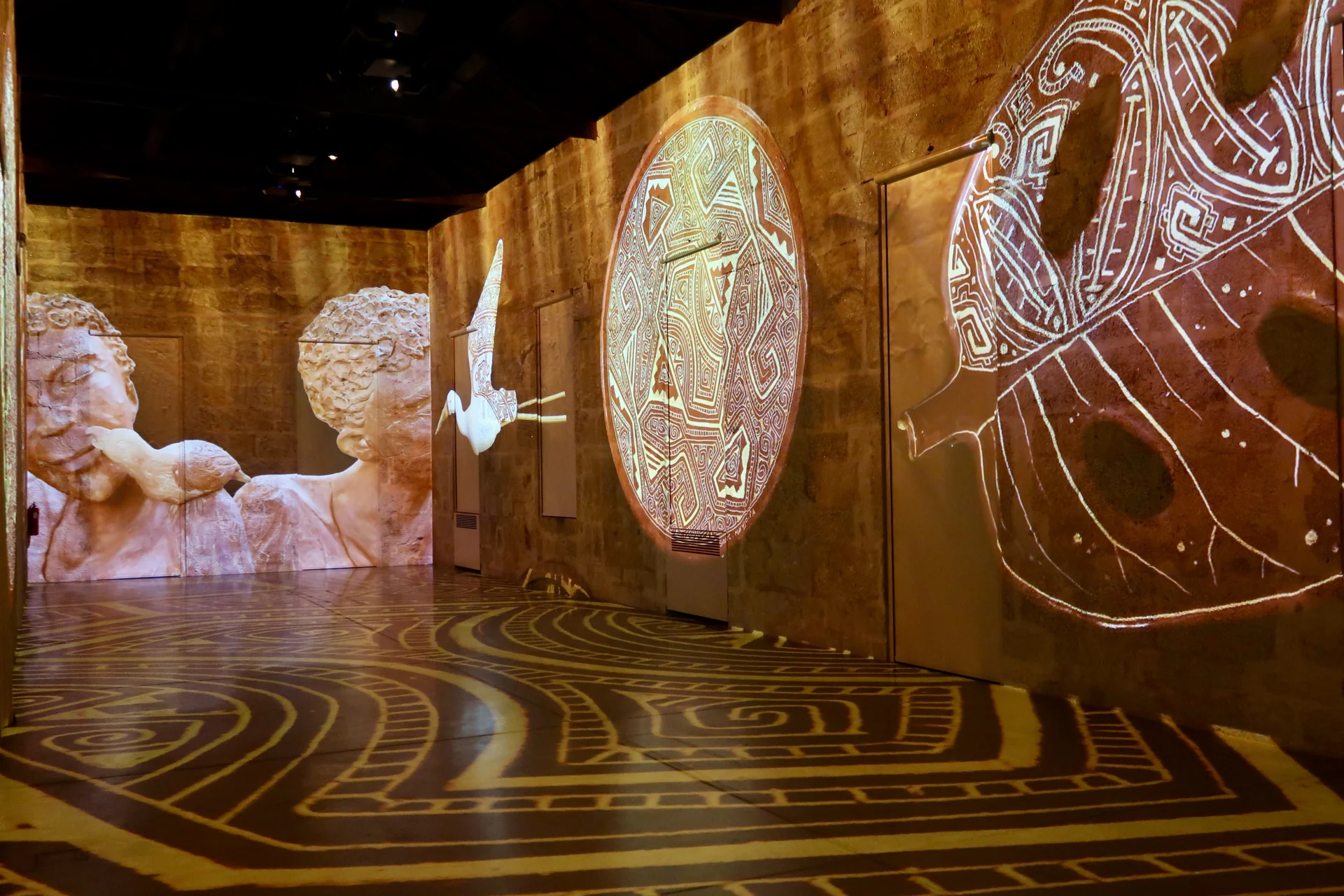Ronaldo Guedes: installation